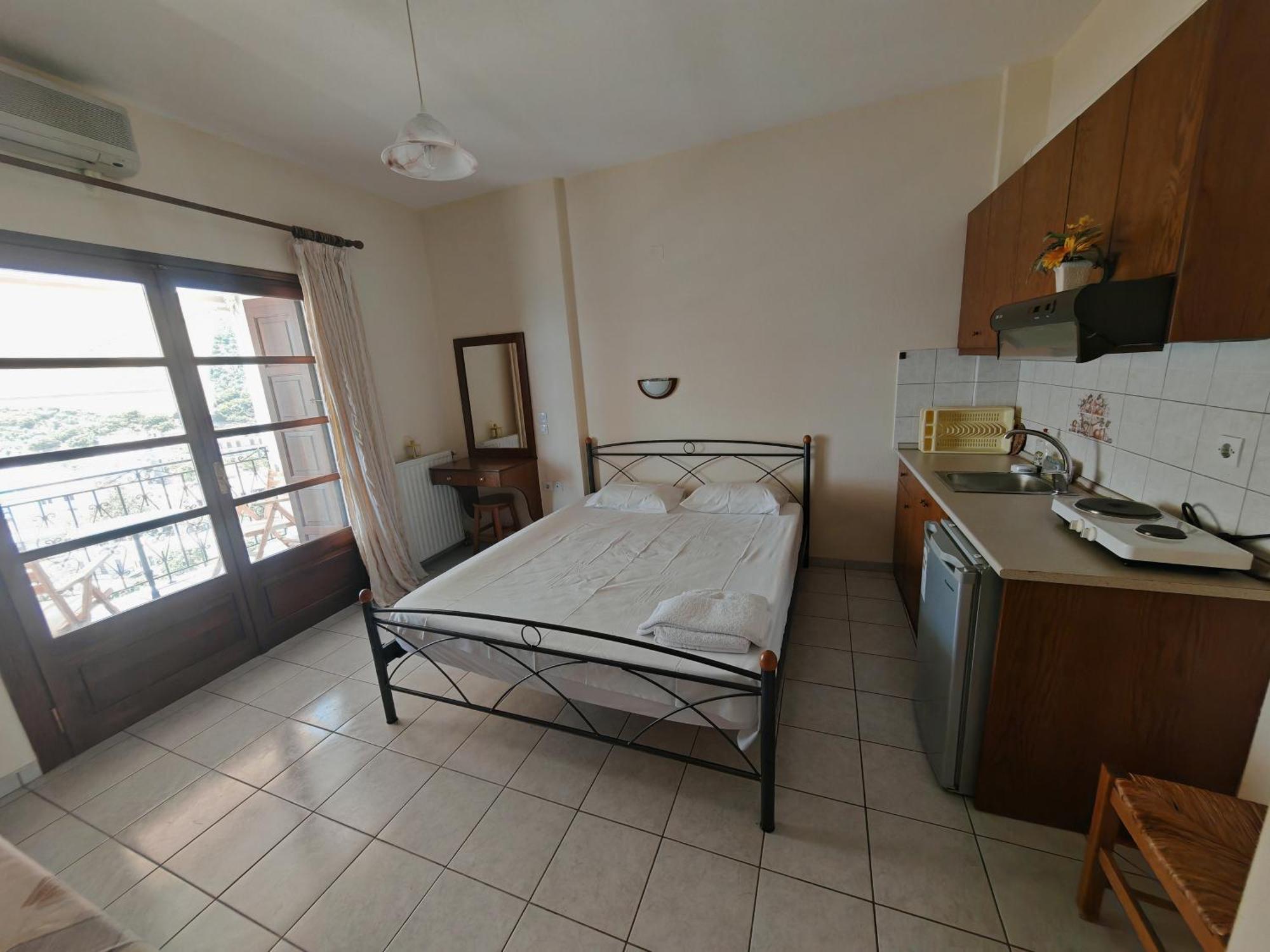Platanias Hillside Apartment Bilik gambar