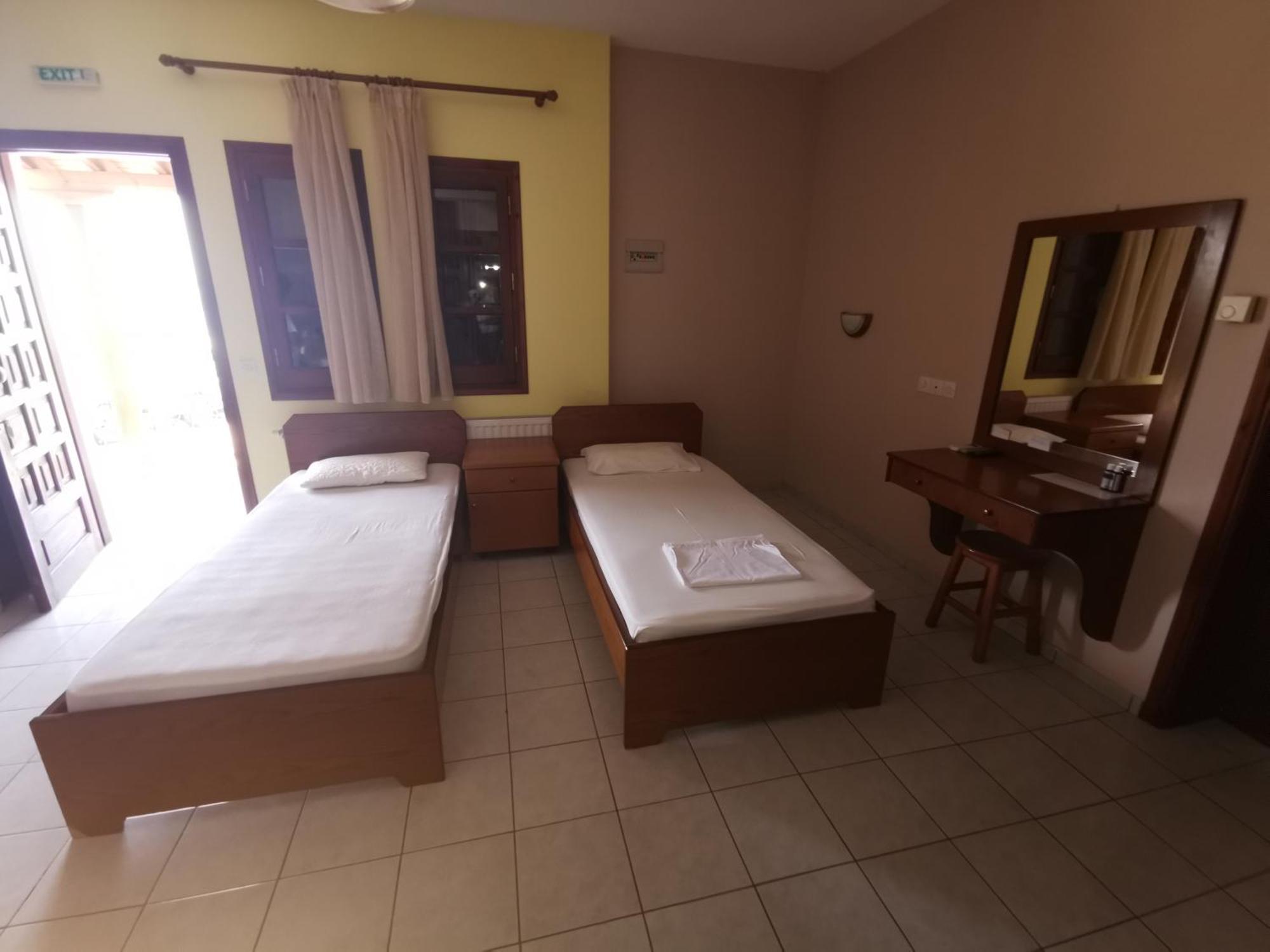 Platanias Hillside Apartment Bilik gambar